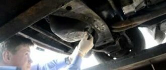 как снять поддон на ваз 2106
