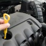 Проверка уровня масла в коробке передач